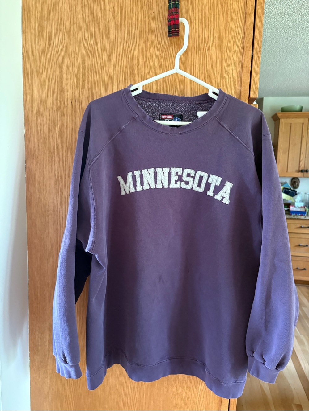 NFL  Vintage Vikings Purple Pullover Sweatshirt with Team Patch